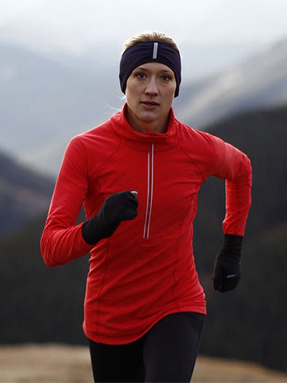 Lululemon Run: Toasty Tech Pullover, red size 6